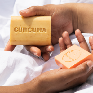 Savon et Masque - Contient 10% de Curcuma Bio